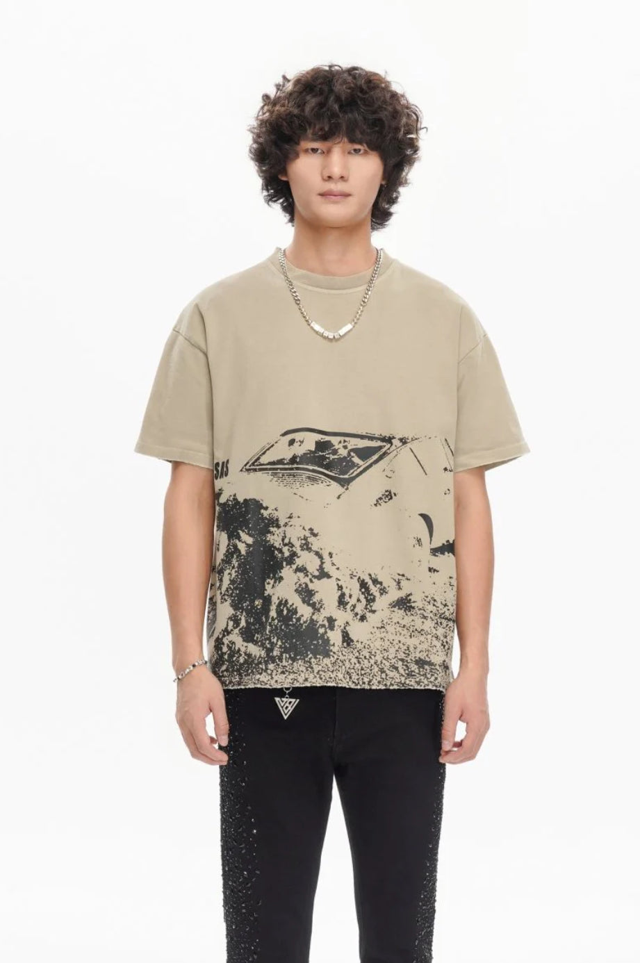 VALABASAS VICTIM TEE KHAKI